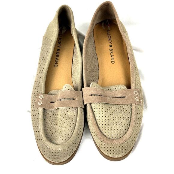NWOB Lucky Brand Perforated Penny Loafers Beige Size 6 / See Description - Picture 1 of 10